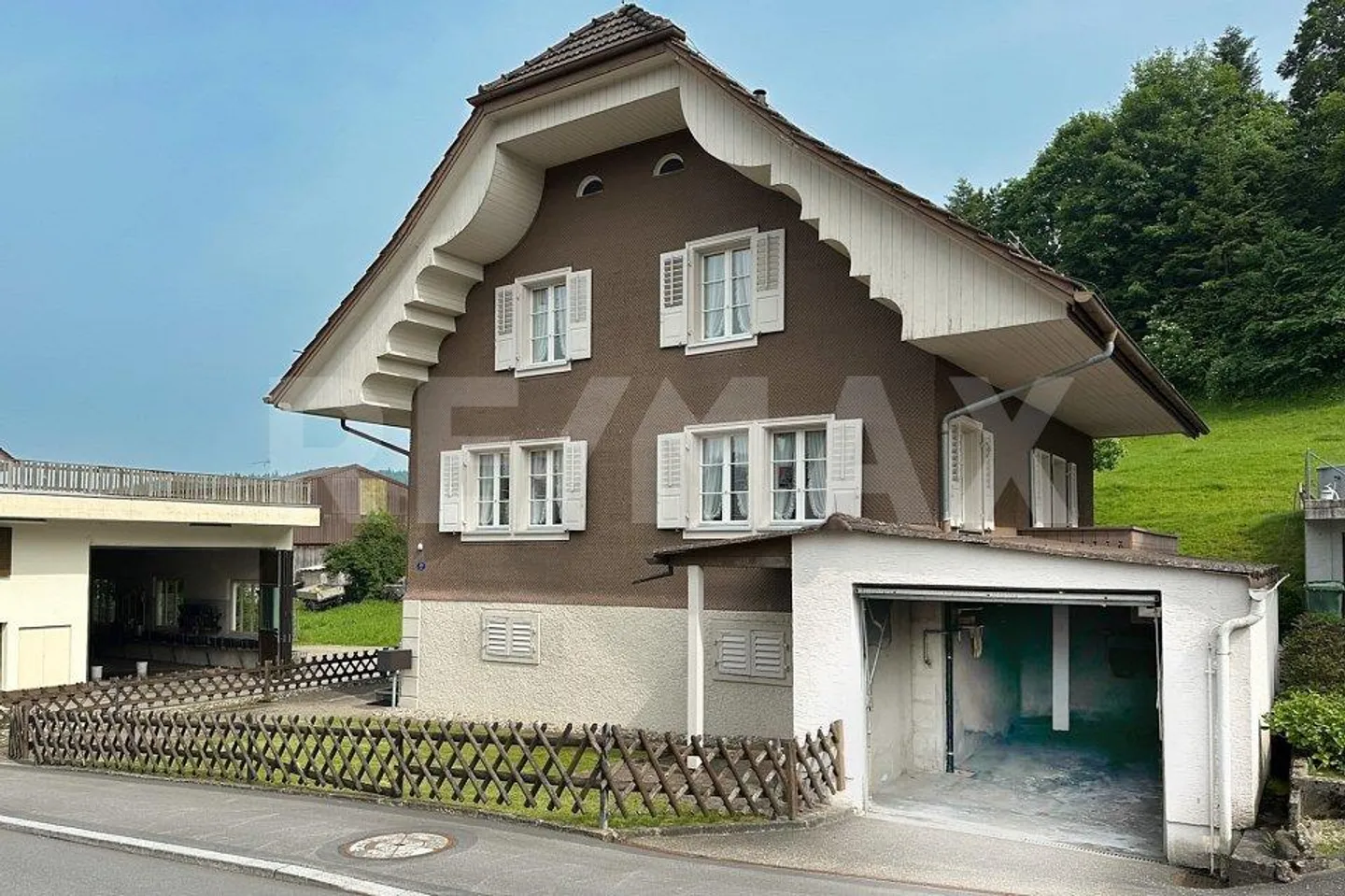 Detached Family House in the Heart of Romoos - Photo 12 of 13