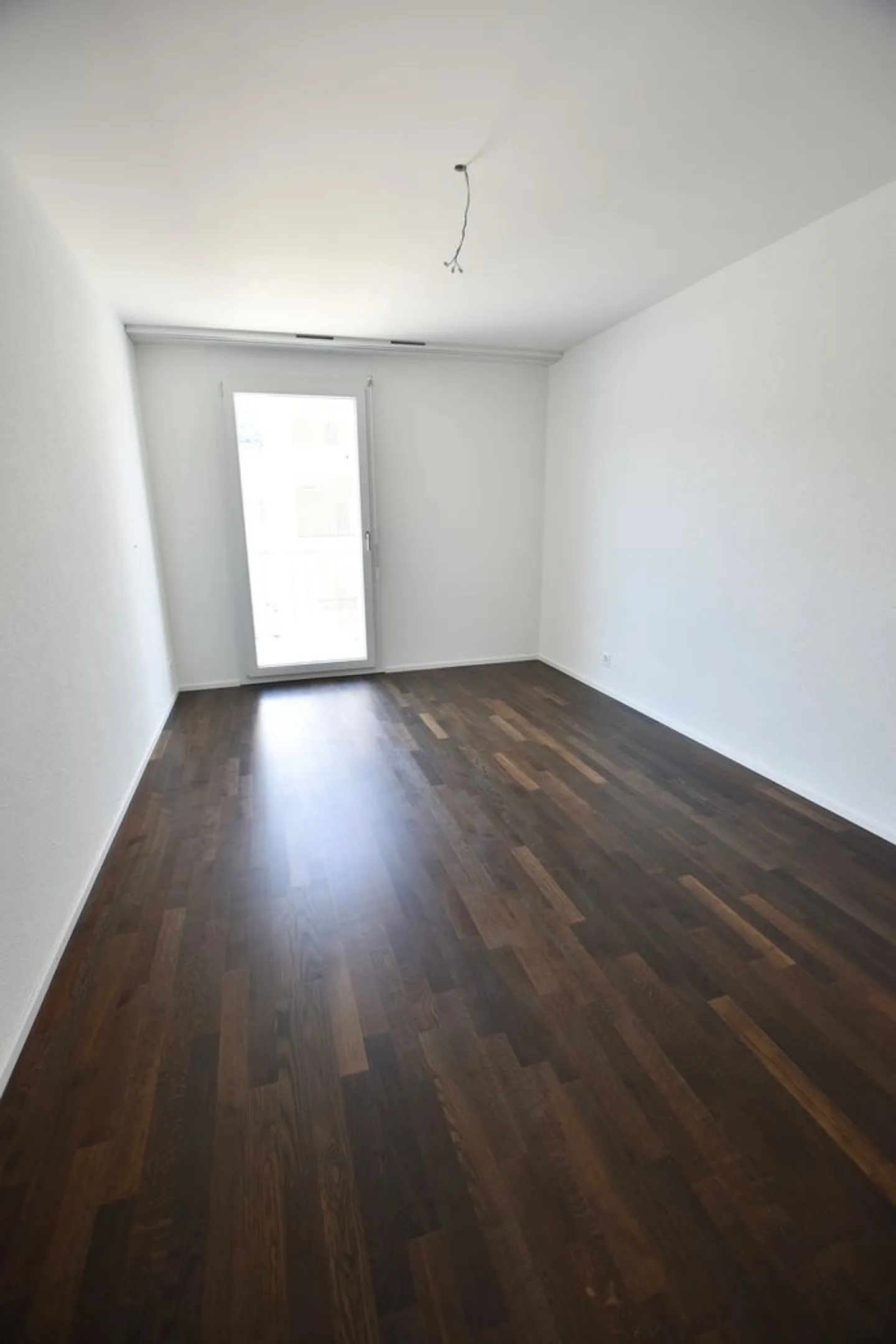 Appartamento moderno di 3,5 locali in affitto al Jardin du Paradis - Foto 4 di 12