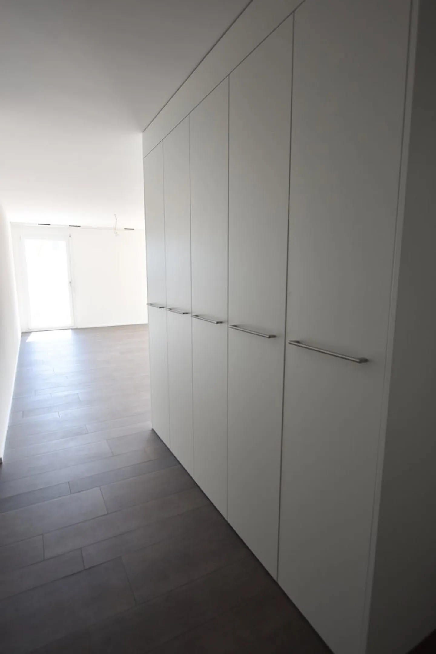 Appartamento moderno di 3,5 locali in affitto al Jardin du Paradis - Foto 6 di 12