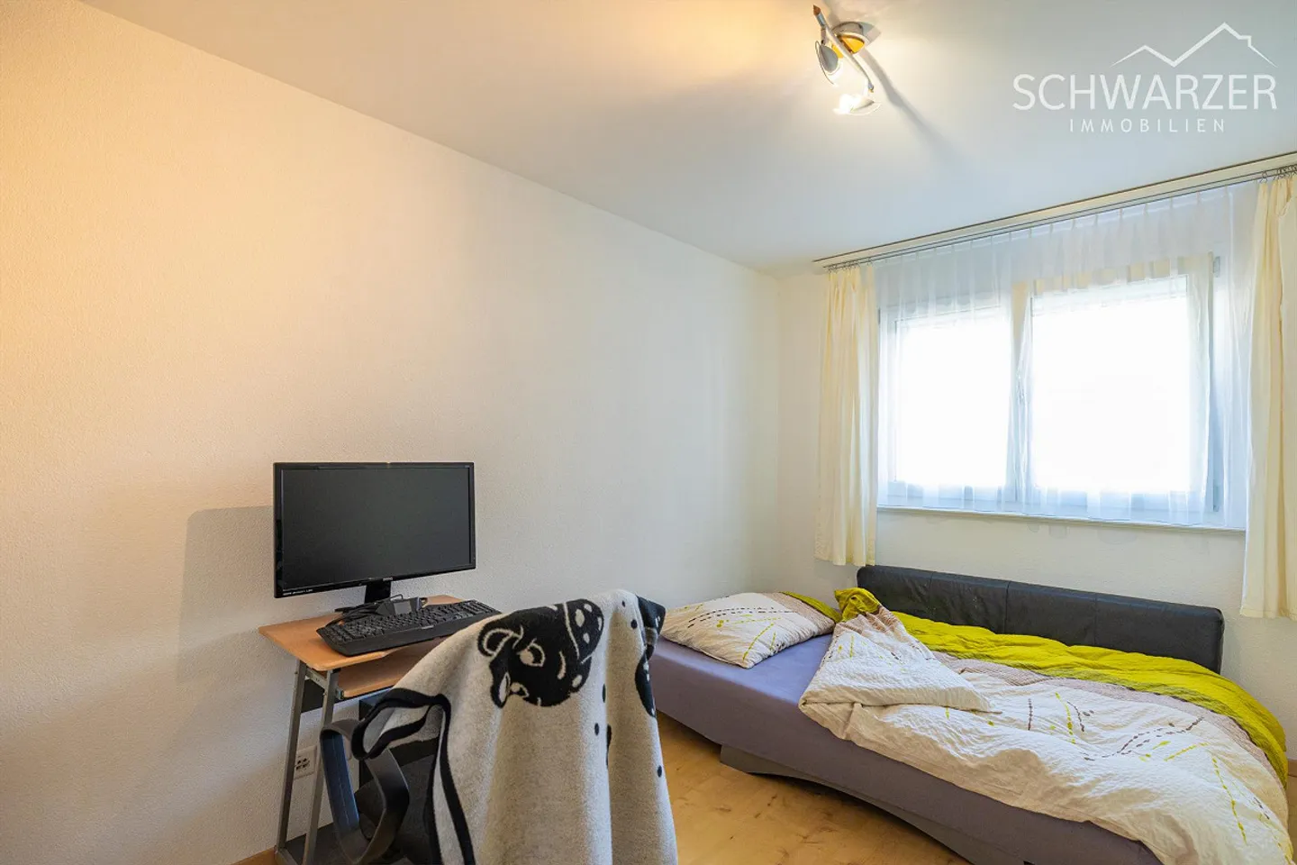 Arriver, vivre et se sentir bien - Appartement ensoleillé de 5,5 pièces avec vue dégagée, jardin et qualité de vie - Photo 11 sur 21