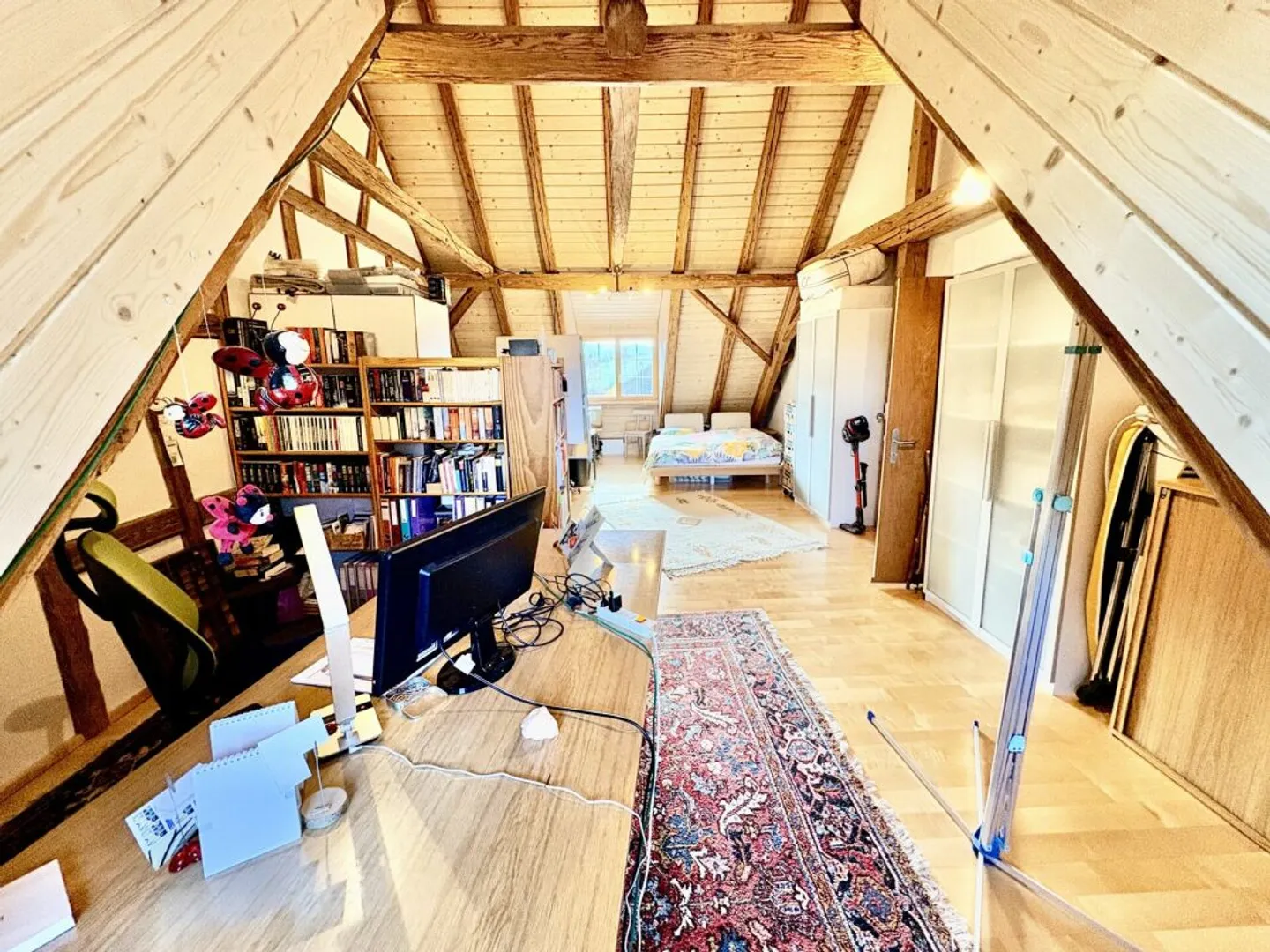 Geräumiges Zweifamilienhaus in der Natur - Foto 20 von 25