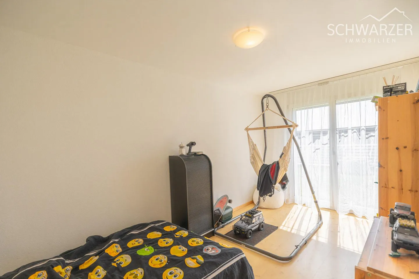 Arriver, vivre et se sentir bien - Appartement ensoleillé de 5,5 pièces avec vue dégagée, jardin et qualité de vie - Photo 13 sur 21