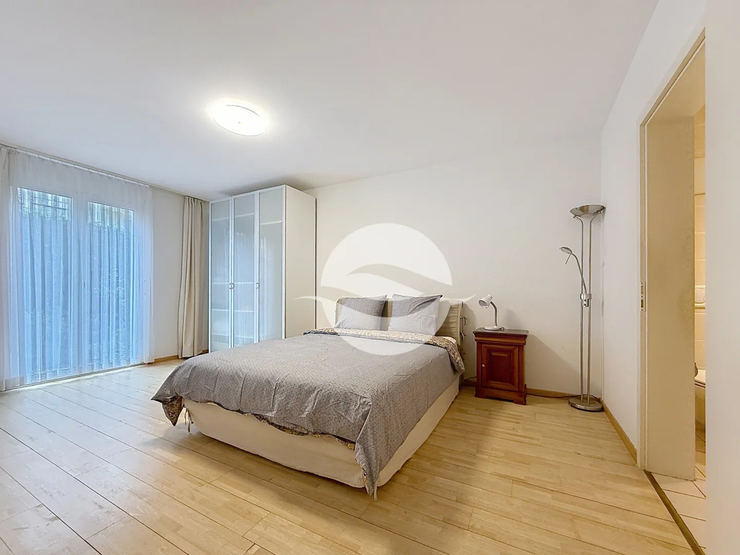 Möbliertes Apartment mit Garten - Foto 8 von 9