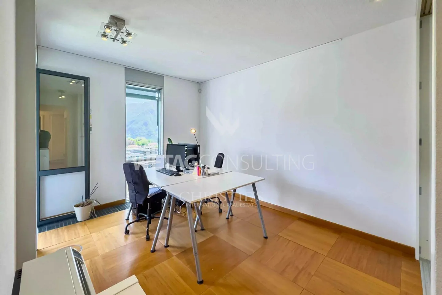 In vendita a Lugano: Attico moderno con ufficio separato o... - Foto 8 di 10