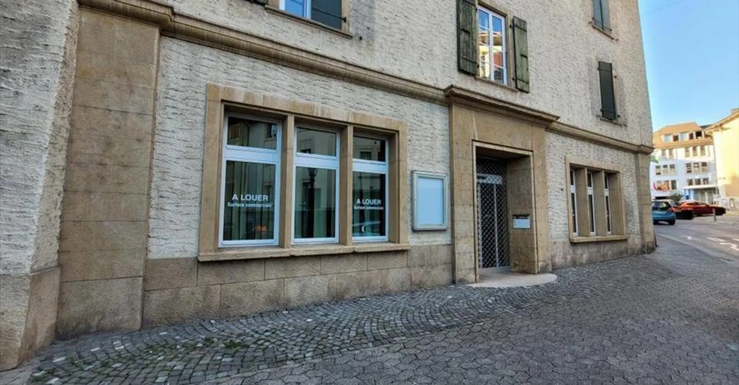 Gewerbefläche in Orbe - Foto 1 von 6