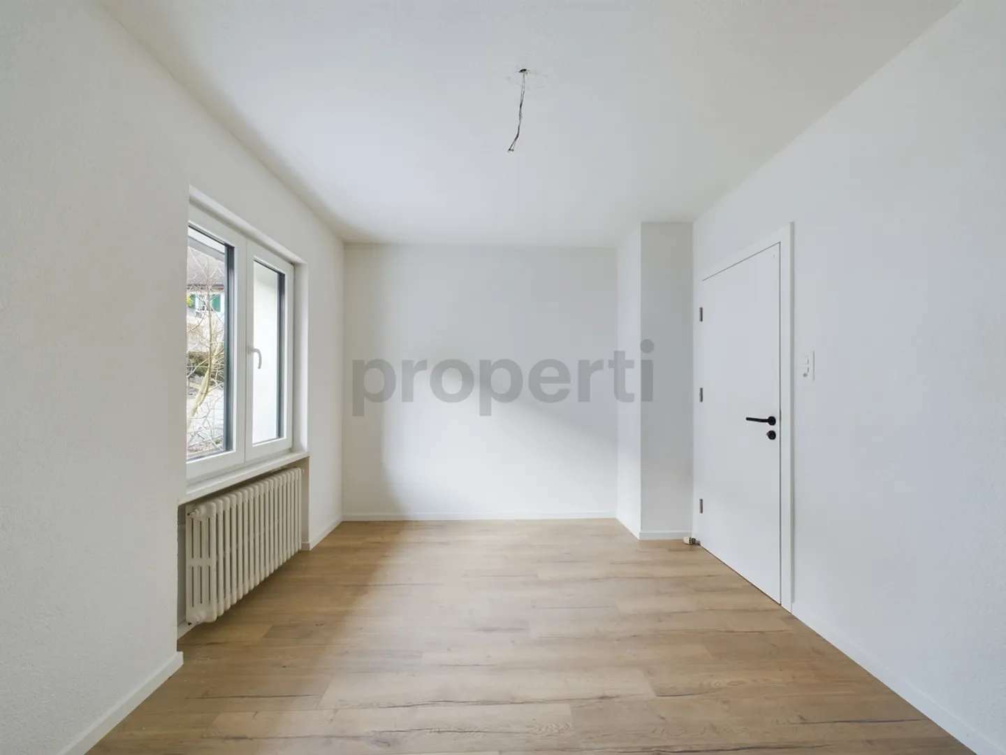 Stillvolle und renovierte 4.5-Zimmer Wohnung in Waldenburg - Foto 4 von 9