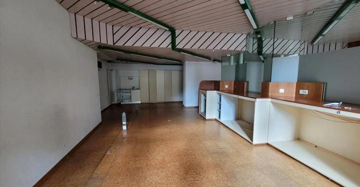 Gewerbefläche in Orbe - Foto 5 von 6