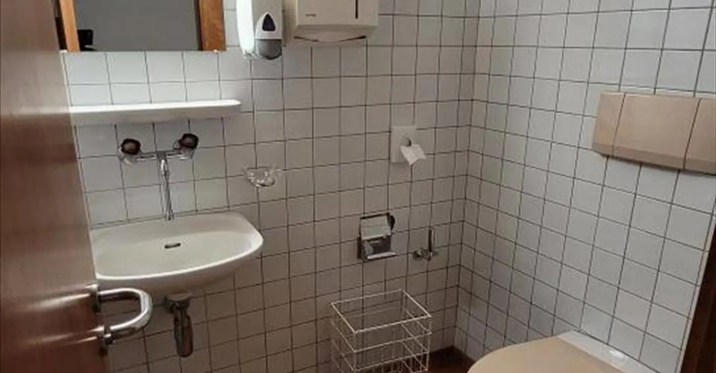 Gewerbefläche in Orbe - Foto 6 von 6