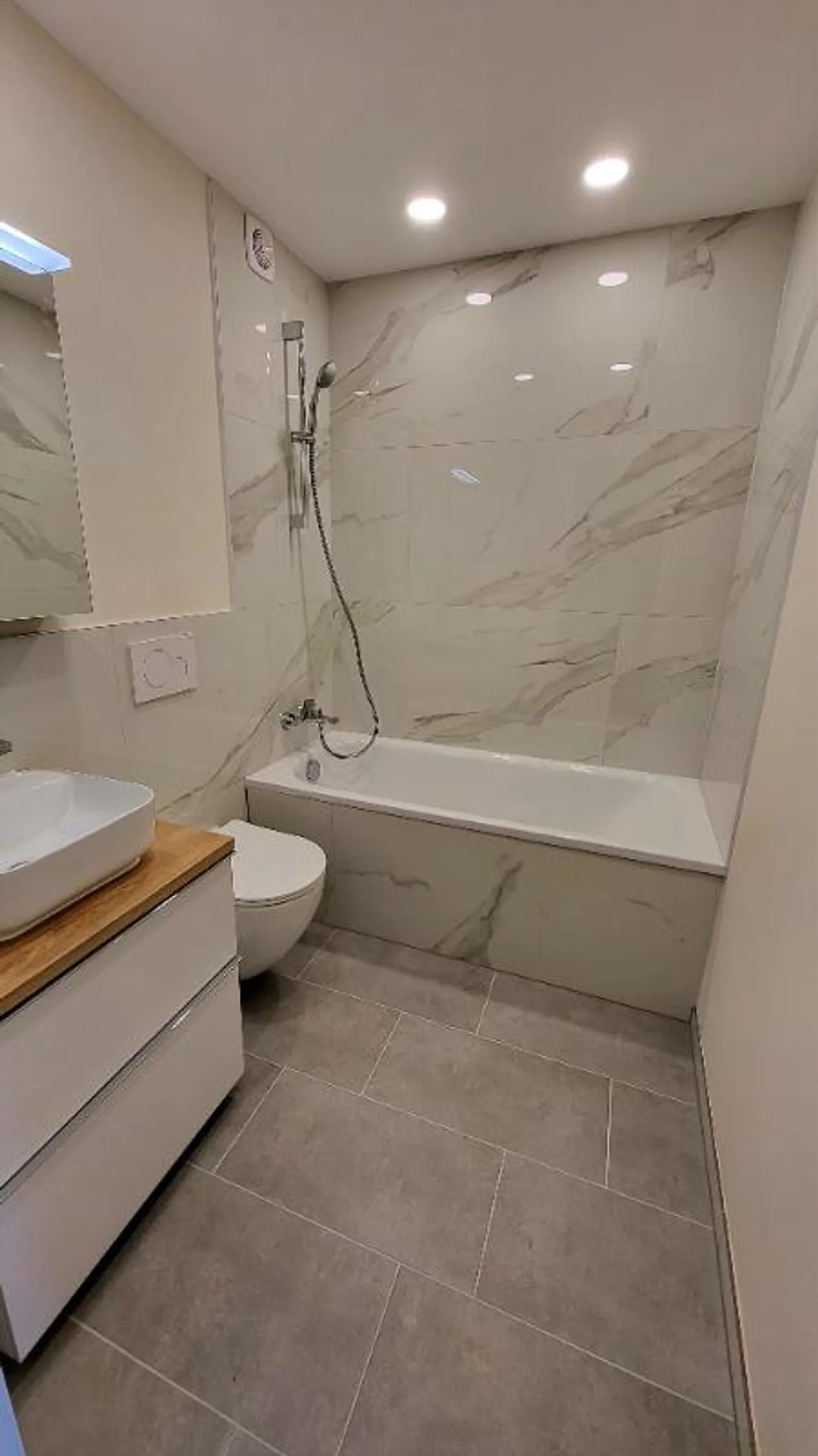 Appartement 4.5 pièces - Photo 4 sur 5