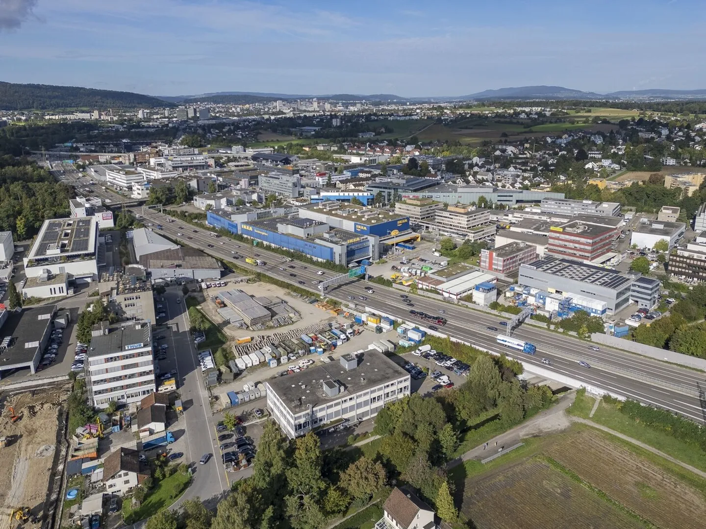 Bezugsbereite Fläche mit attraktivem Mietzins per sofort - Foto 9 von 9