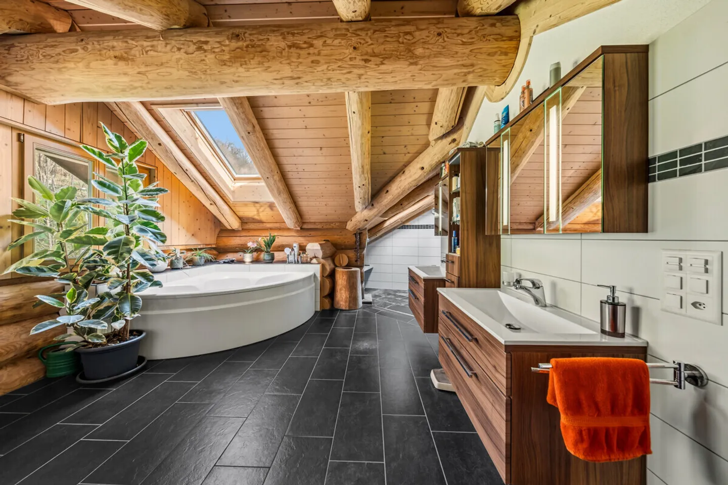 Cabane en rondins de classe A avec idylle de jardin - Photo 8 sur 13