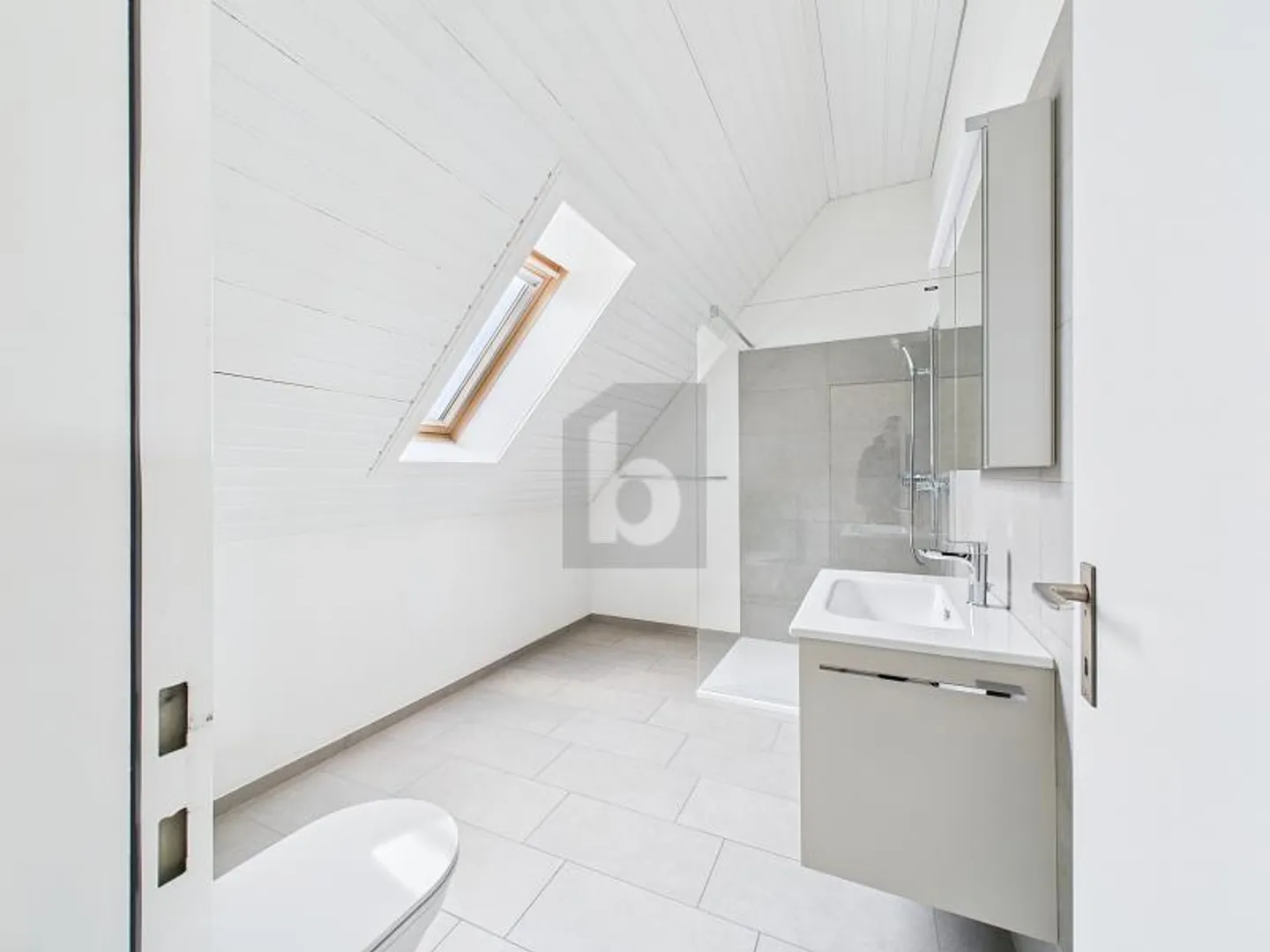 BAIGNÉ DE LUMIÈRE, ENSOLEILLÉ, COSY - Photo 4 sur 6