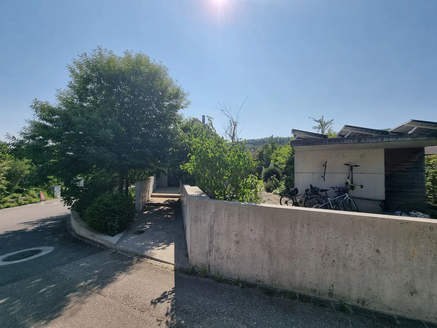 Villa architettonica moderna con piscina! - Foto 12 di 30