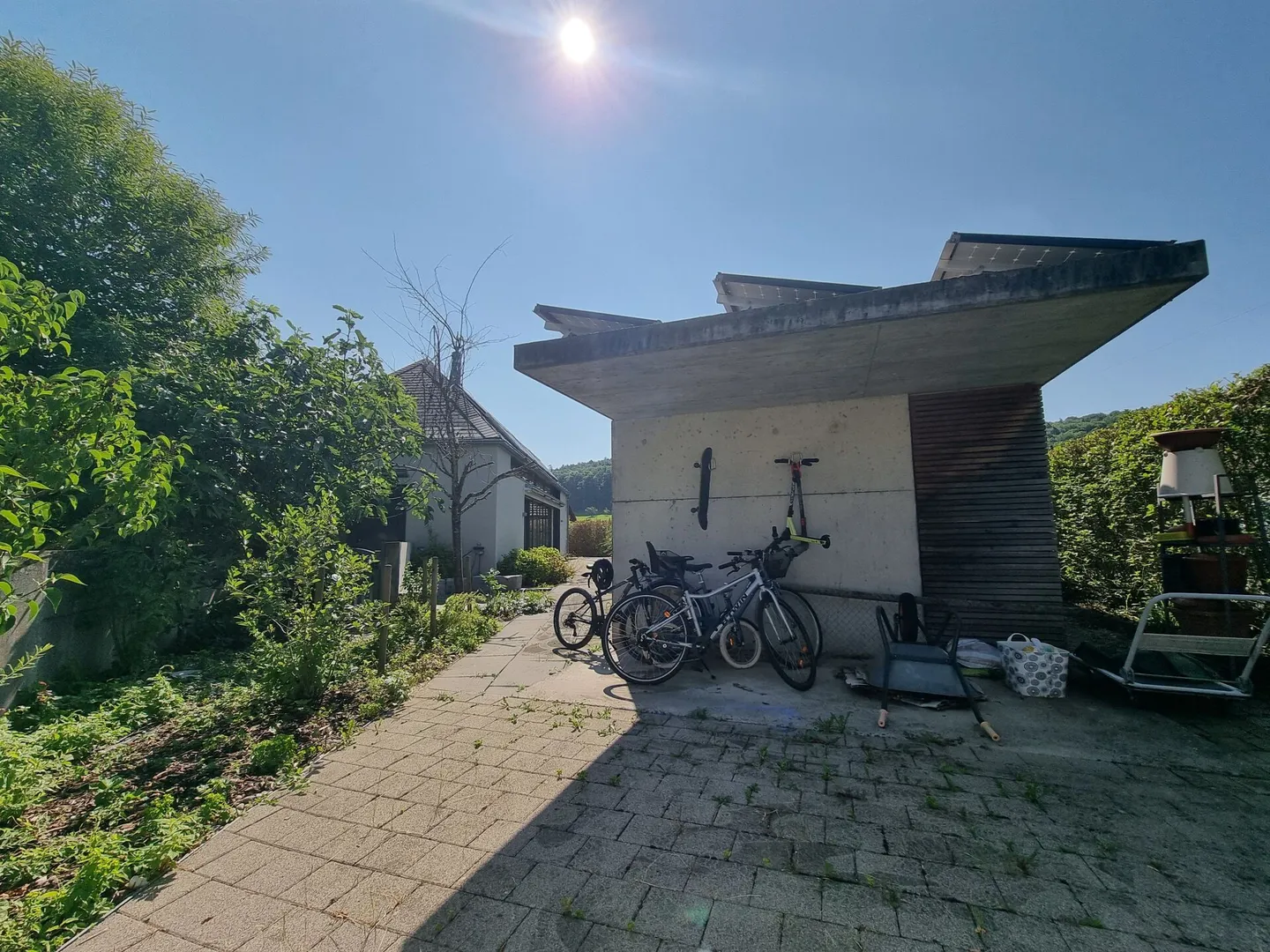 Villa architettonica moderna con piscina! - Foto 17 di 30