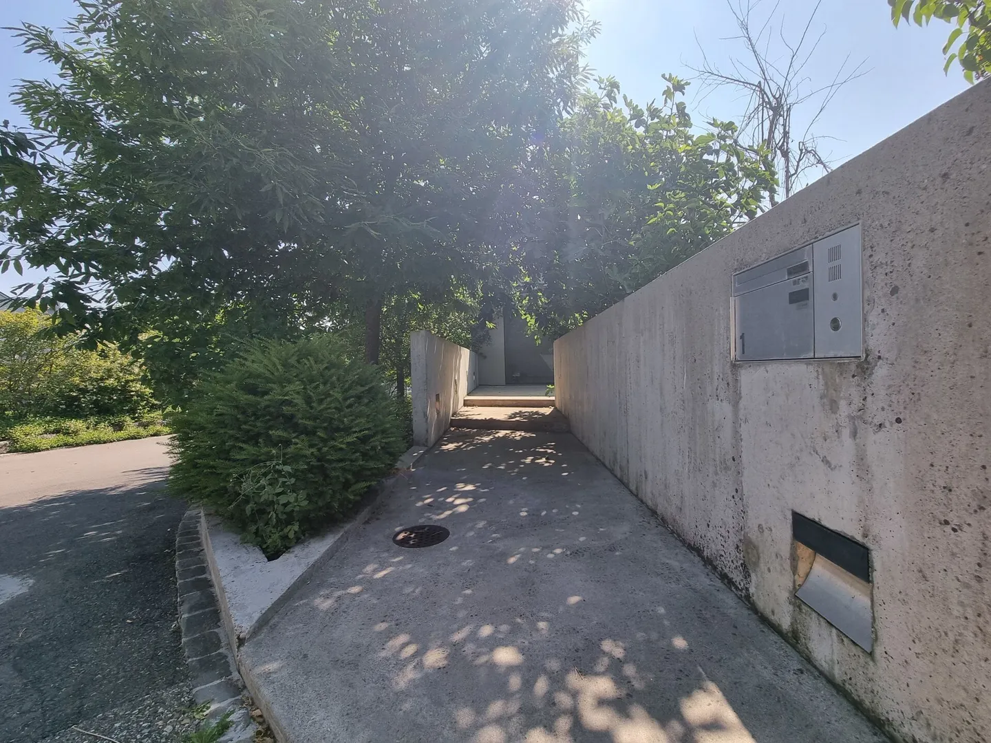 Villa architettonica moderna con piscina! - Foto 18 di 30