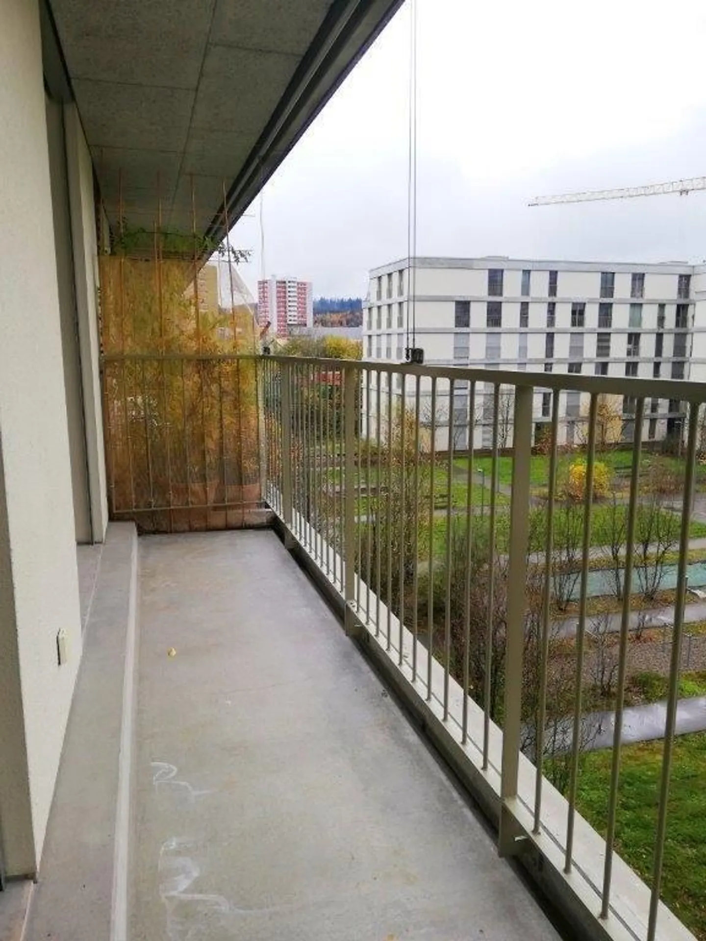 Modern Apartment - Photo 7 of 7