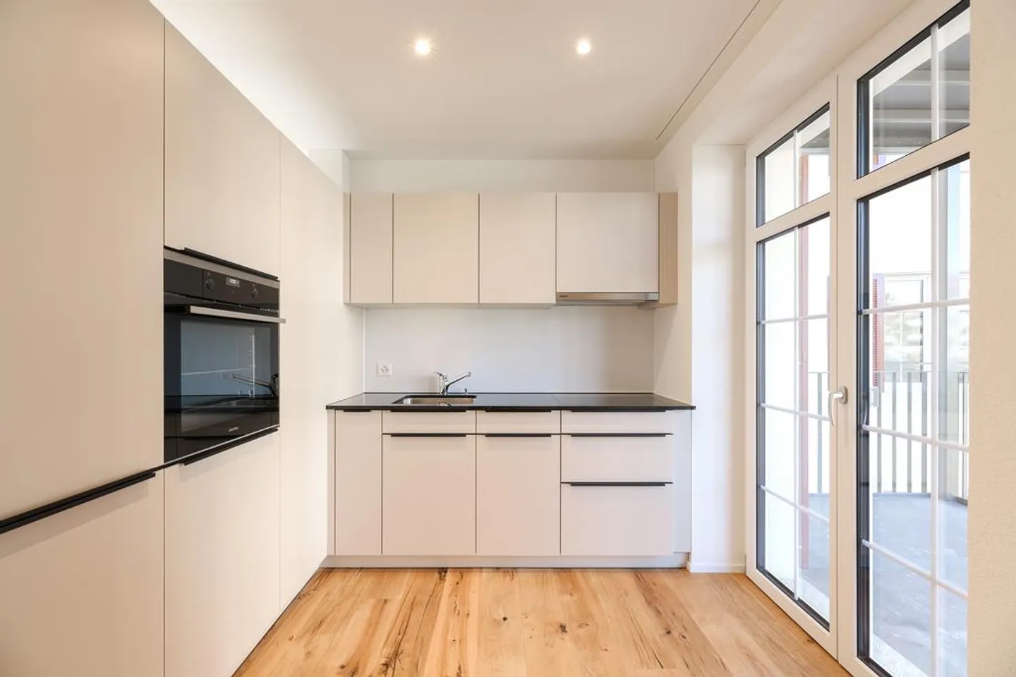 Appartamento moderno in città in una posizione fantastica! - Foto 3 di 8