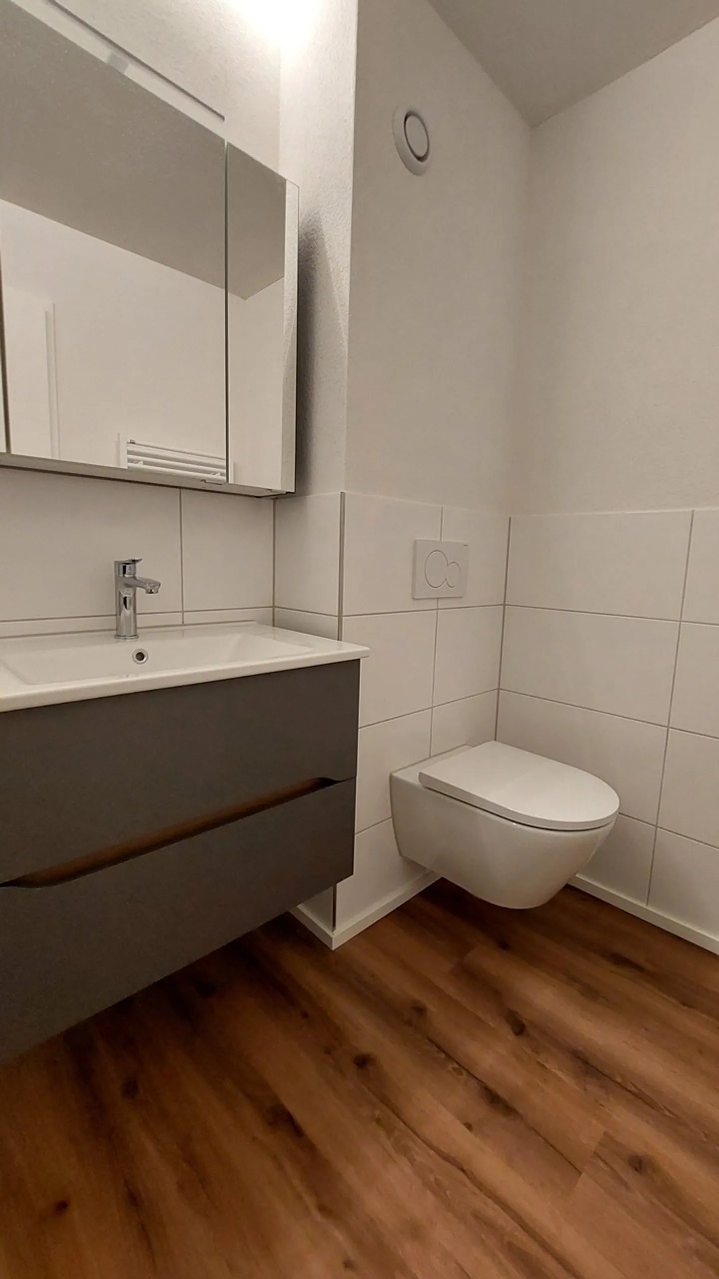 Appartamento ristrutturato e centralmente situato di 4,5 stanze in Schybiweg - Foto 9 di 13