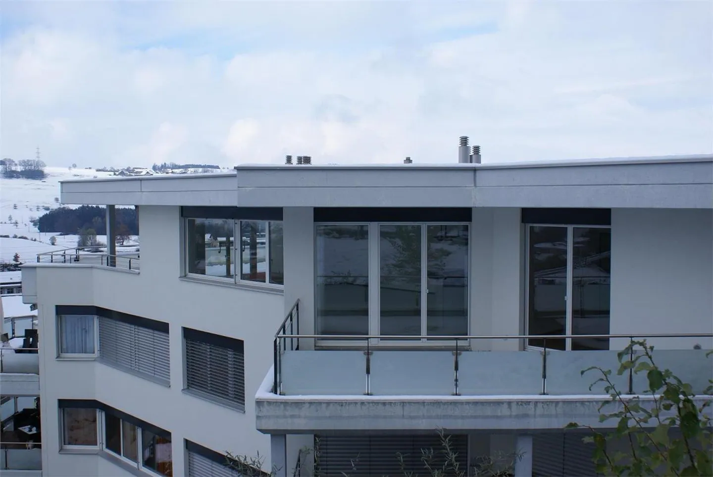 Geräumige Attikawohnung mit Terrasse - Foto 7 von 16