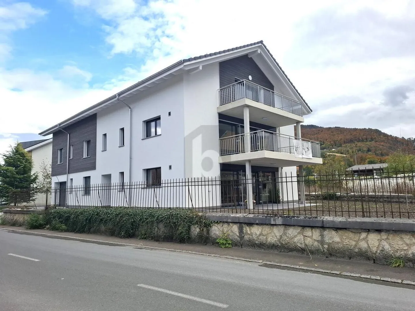 Nouvel appartement penthouse spacieux, lumineux et moderne - Photo 1 sur 6
