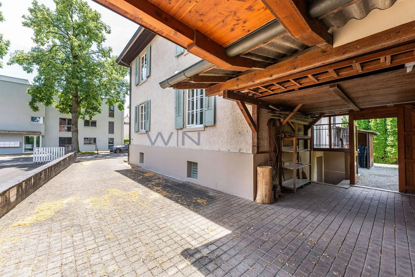 Elegant Townhouse - Photo 13 of 13