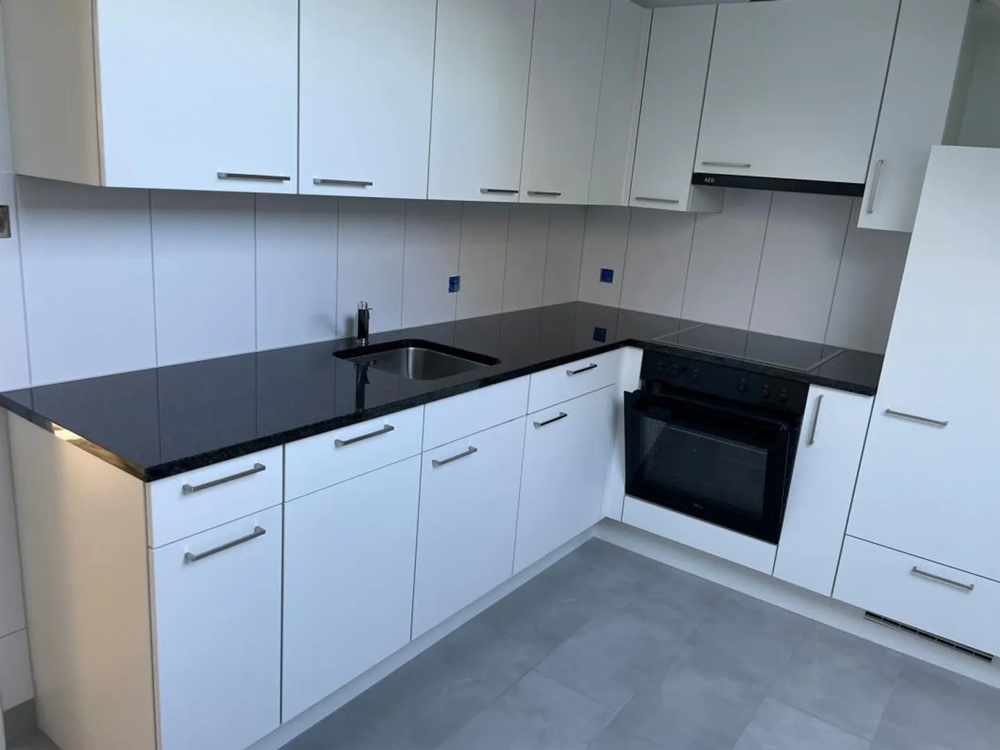 Renovierte Wohnung mit Aussicht - Foto 2 von 14