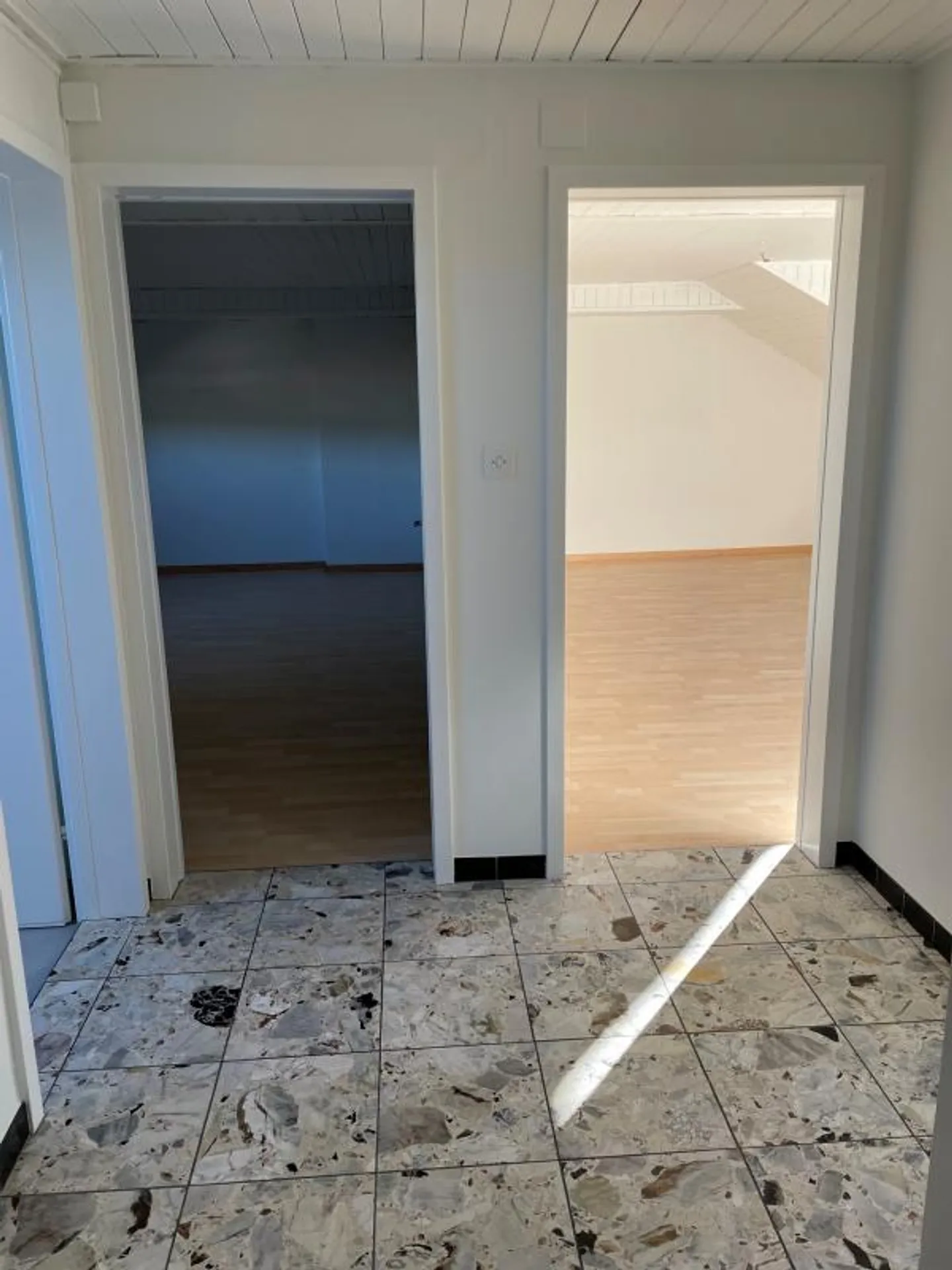 Renovierte Wohnung mit Aussicht - Foto 13 von 14