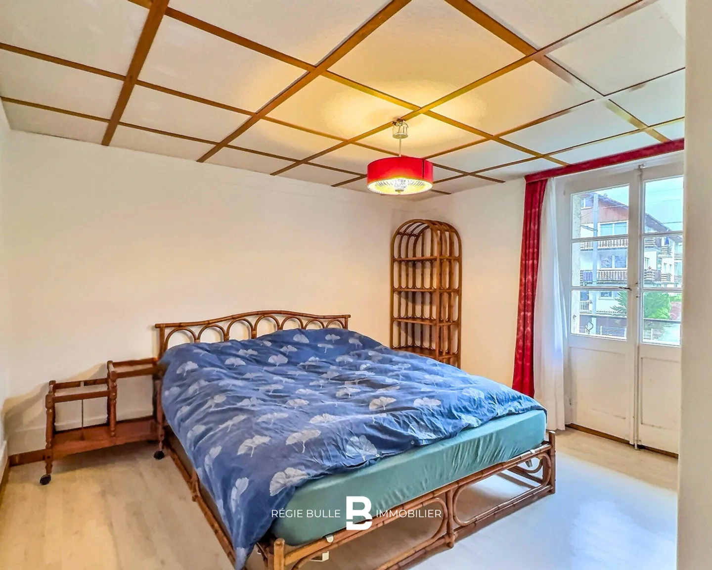 Haus im Dorfstil in Neirivue - Ideales Potenzial für Renovierung! - Foto 2 von 9