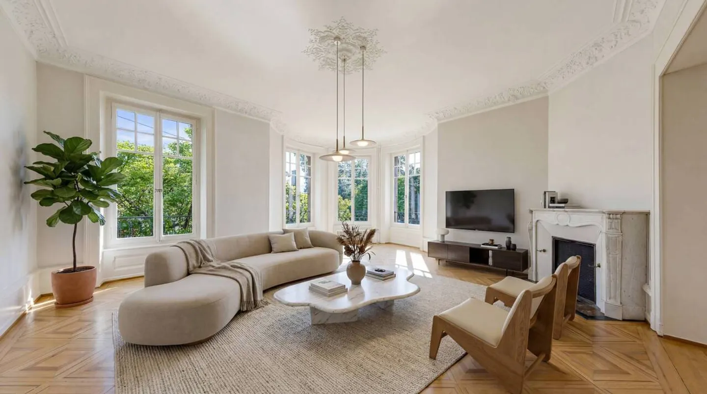 Magnifico appartamento di 5,5 stanze con balcone - Foto 1 di 13