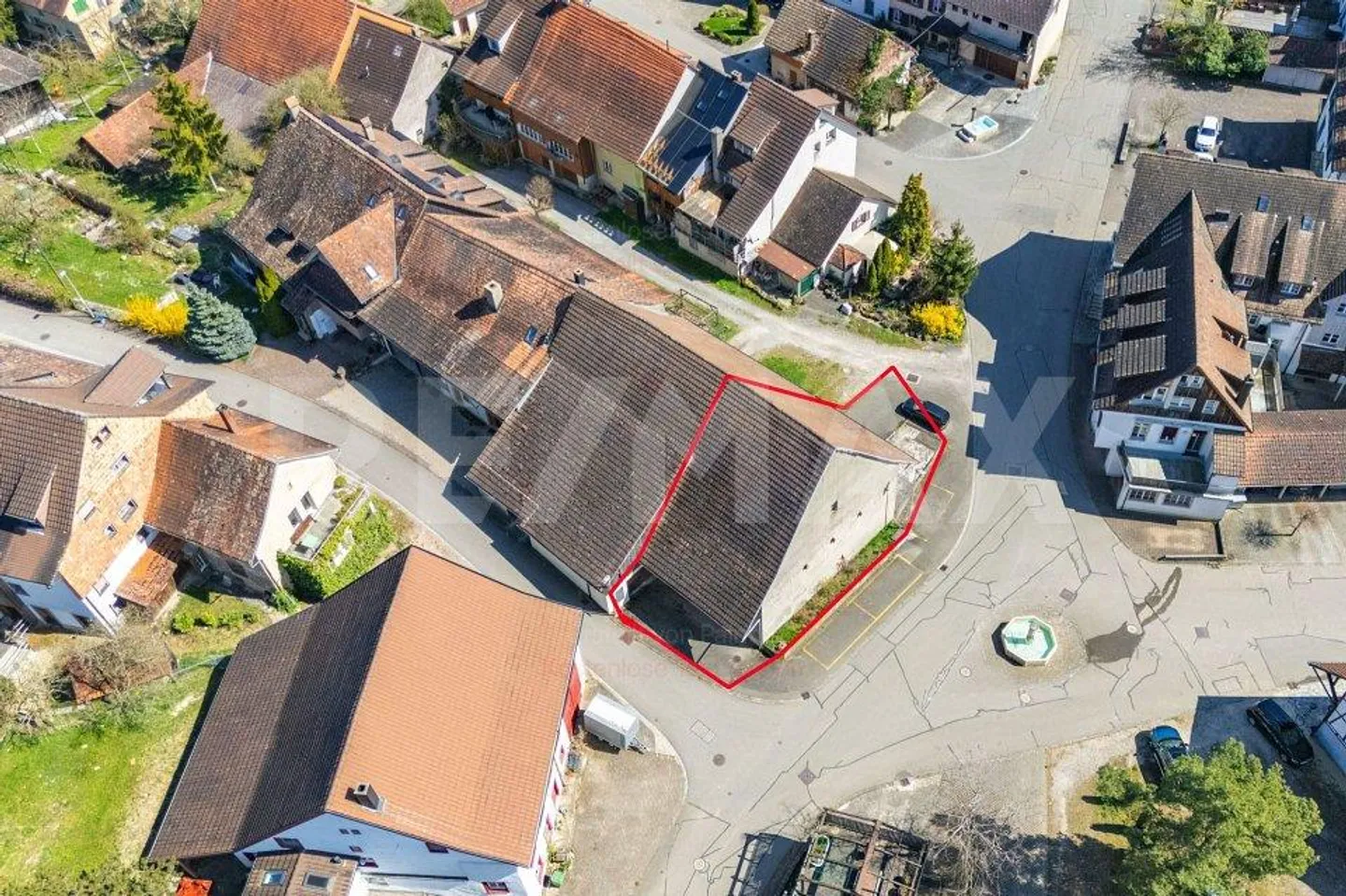 Garage / Cadastre No. 100 for sale in Trasadingen - Photo 2 of 9