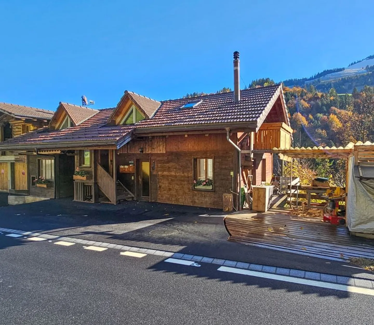 Appartement confortable de 2,5 pièces avec vue sur la montagne à Ried (Frutigen) - Photo 1 sur 12