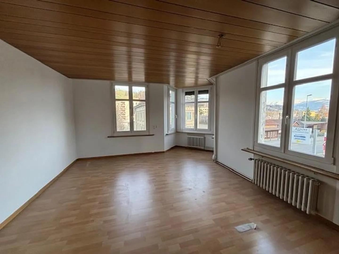 Appartamento ristrutturato in un vecchio edificio - Foto 1 di 6
