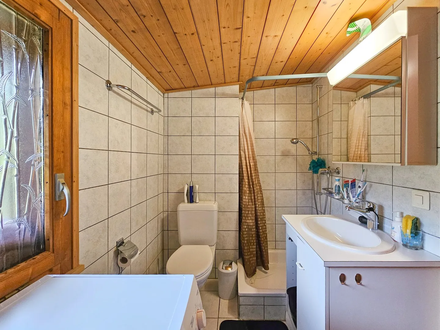 Appartement confortable de 2,5 pièces avec vue sur la montagne à Ried (Frutigen) - Photo 11 sur 12