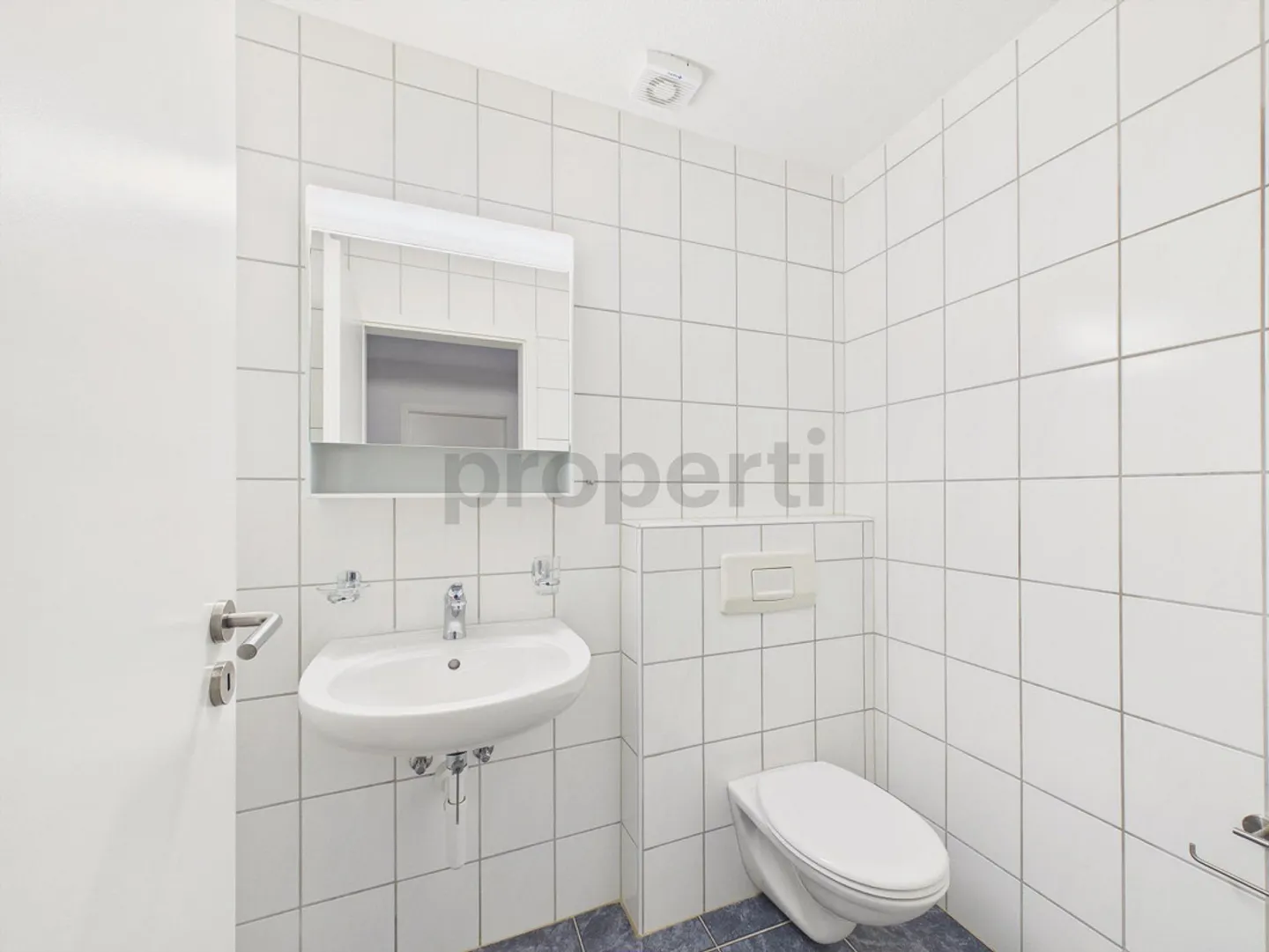 Stilvolles Apartment mit Balkon - Foto 12 von 18