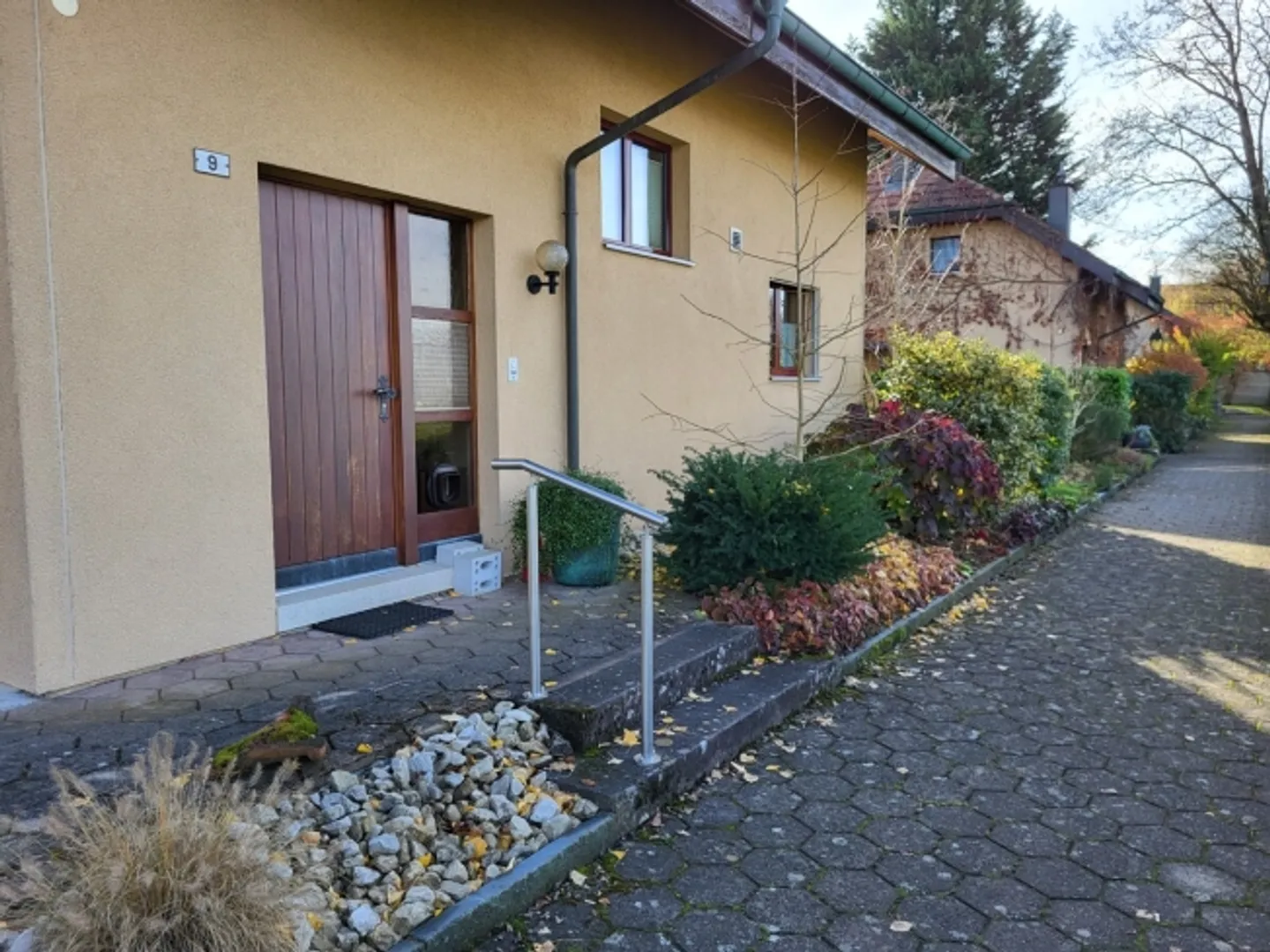 Attractive Single-Family Home - Quiet and Family-Friendly - Photo 5 of 13