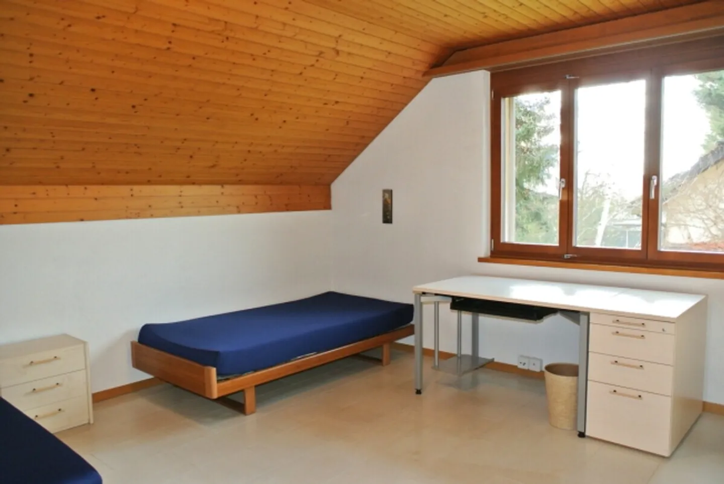 Attractive Single-Family Home - Quiet and Family-Friendly - Photo 10 of 13