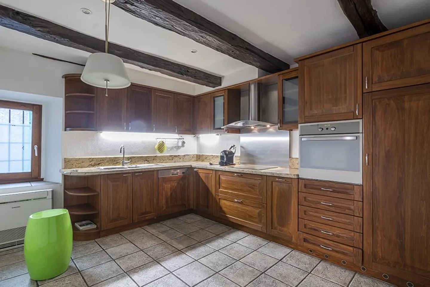 4.5-ROOM SINGLE-FAMILY HOUSE IN CADRO - Photo 4 of 16