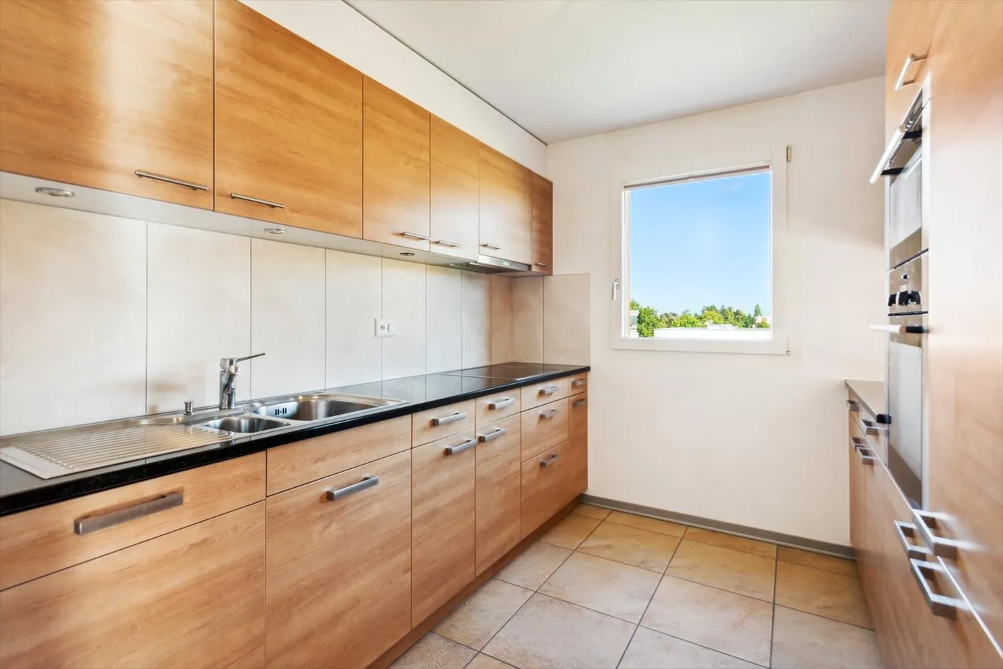 Appartamento 5.5 stanze - Foto 4 di 12
