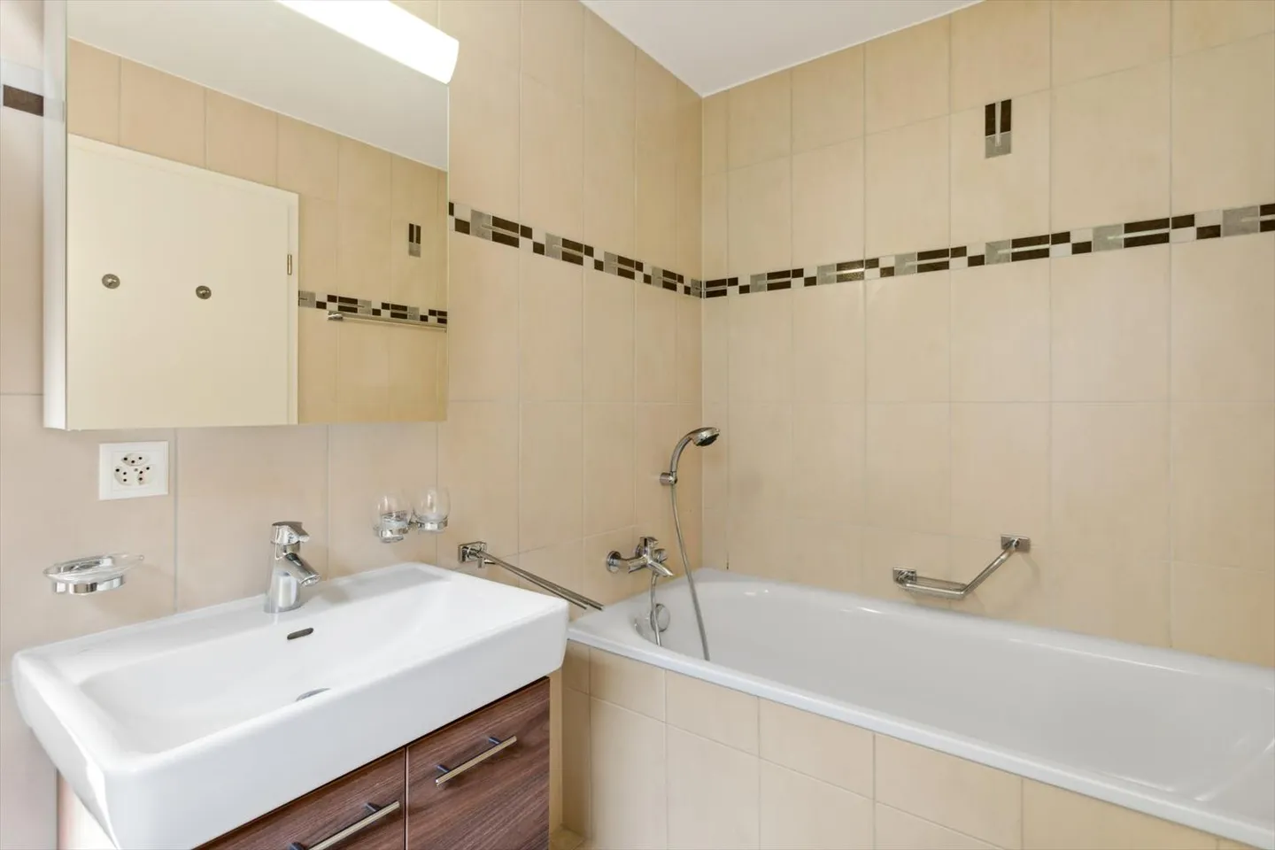 Appartamento 5.5 stanze - Foto 8 di 12