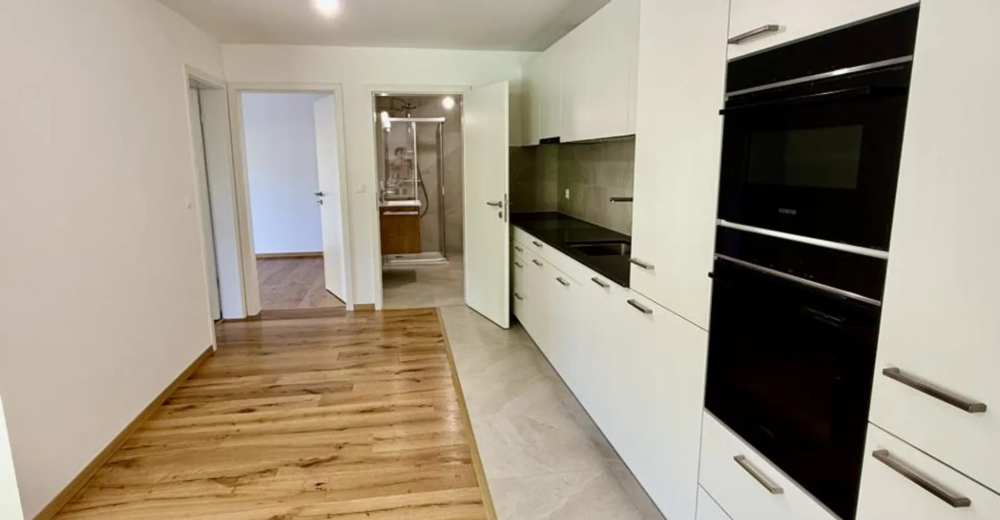 Appartement moderne avec jardin privé - Photo 5 sur 15