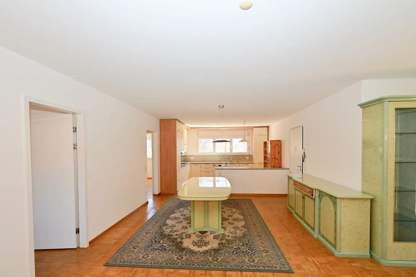 Bright Apartment with Private Garden in a Two-Family House - Photo 6 of 14