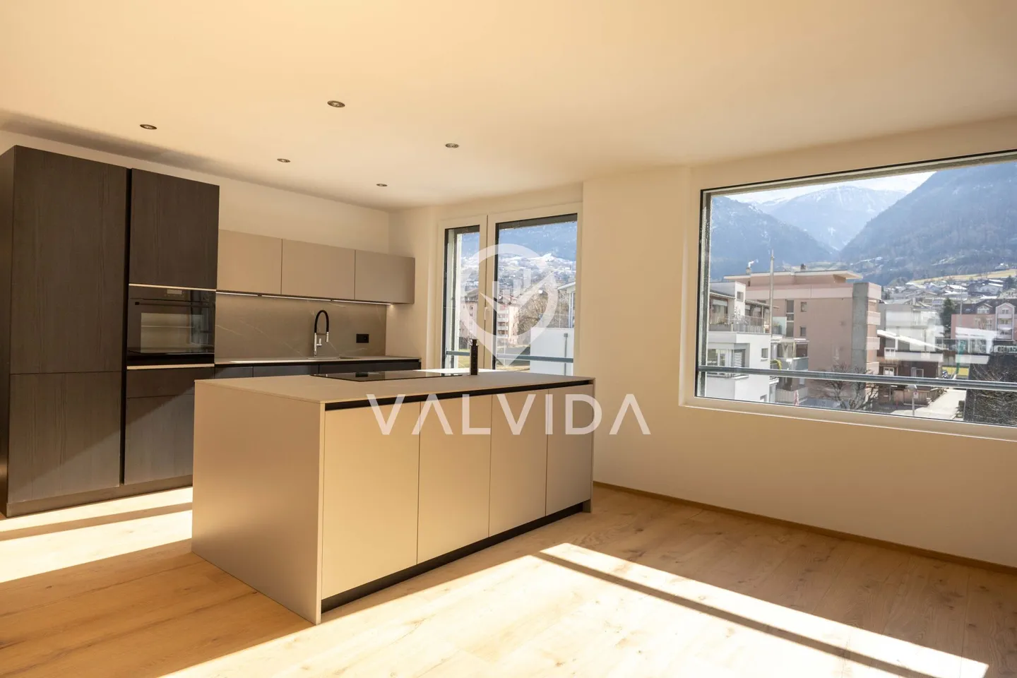 Stilvolle 4.5-Zimmer-Wohnung - Foto 2 von 11