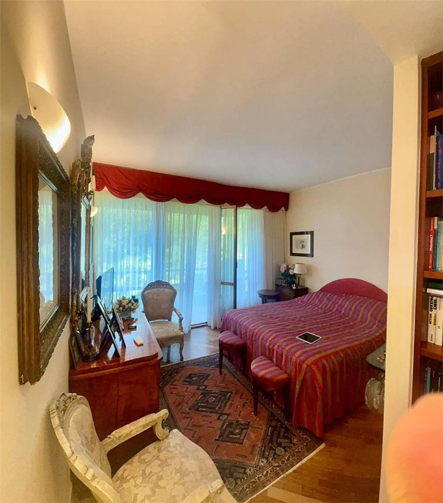 Appartement penthouse prestigieux avec terrasse et vue imprenable sur le lac - Photo 11 sur 13