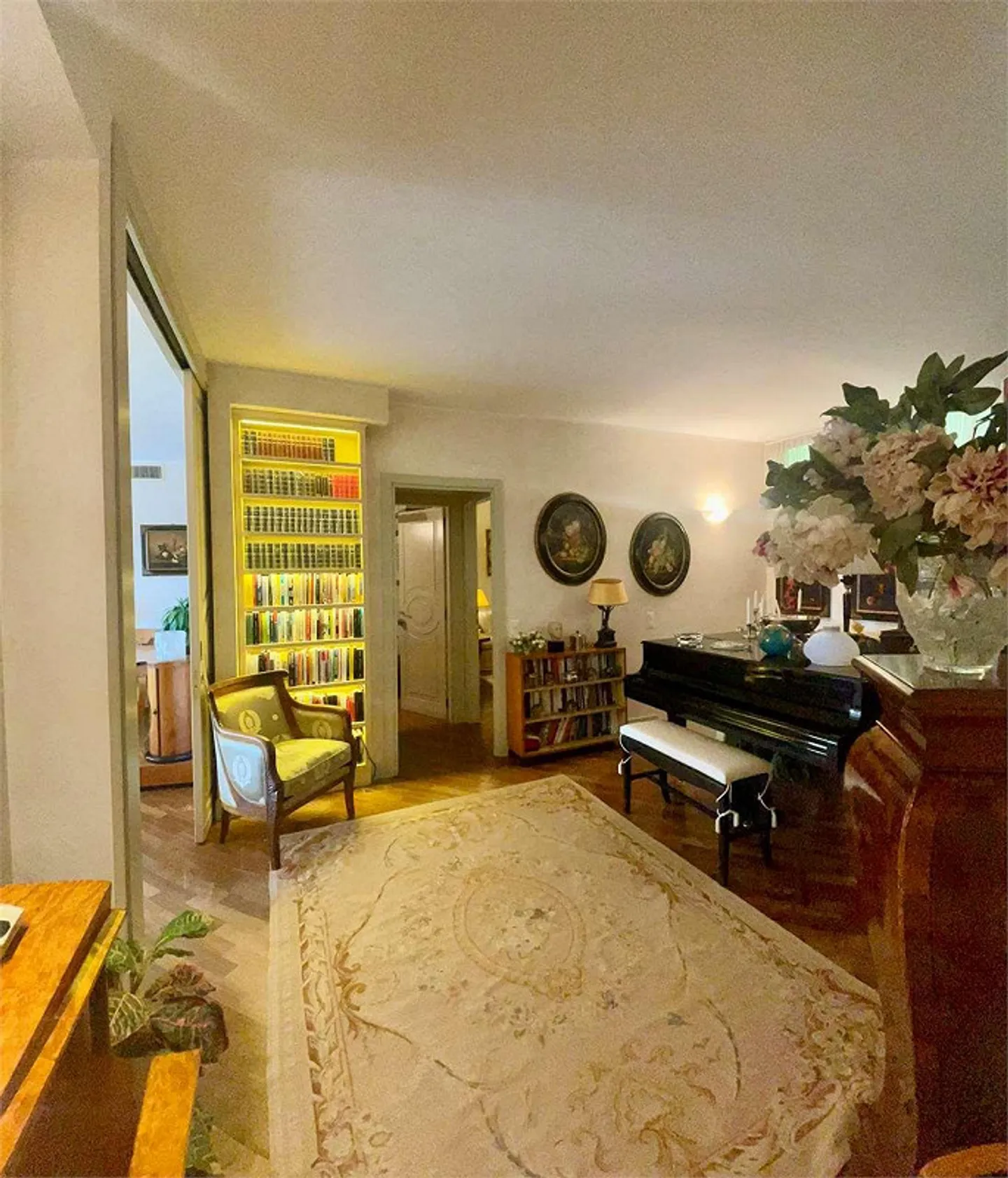 Appartement penthouse prestigieux avec terrasse et vue imprenable sur le lac - Photo 6 sur 13