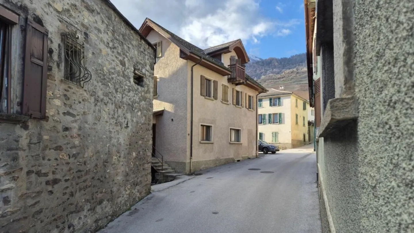 Casa di villaggio 6 stanze a Leytron - Foto 1 di 11