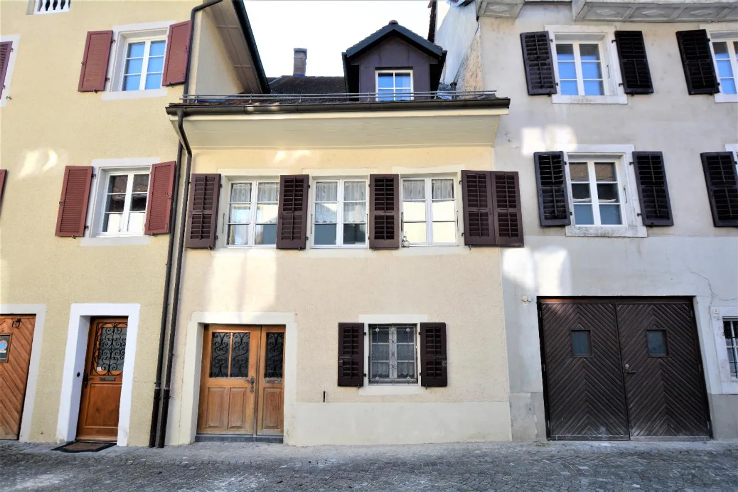 Historic building located in St-Ursanne - Photo 1 of 3