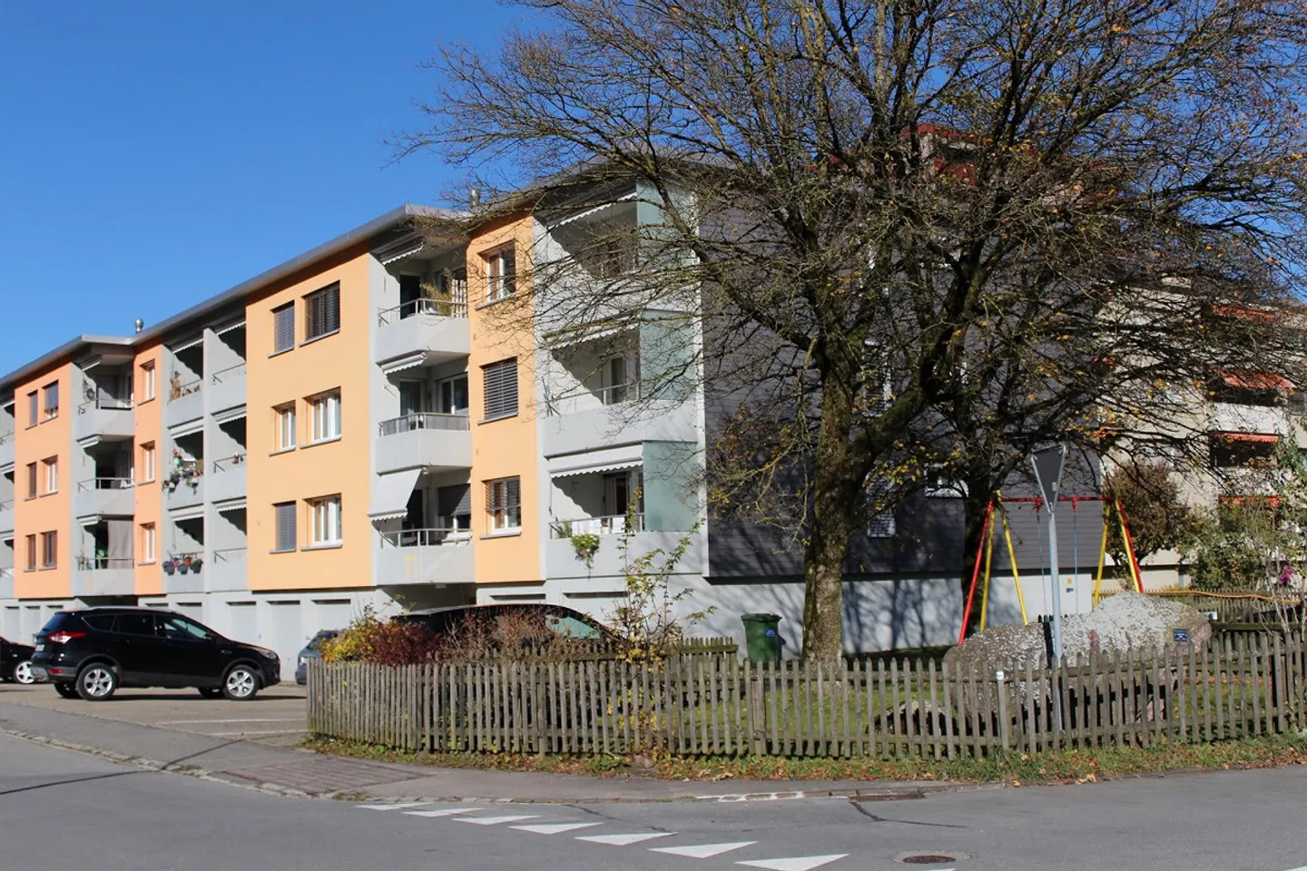 Bell'appartamento di 3,5 stanze a Oberurnen in affitto - Foto 1 di 11