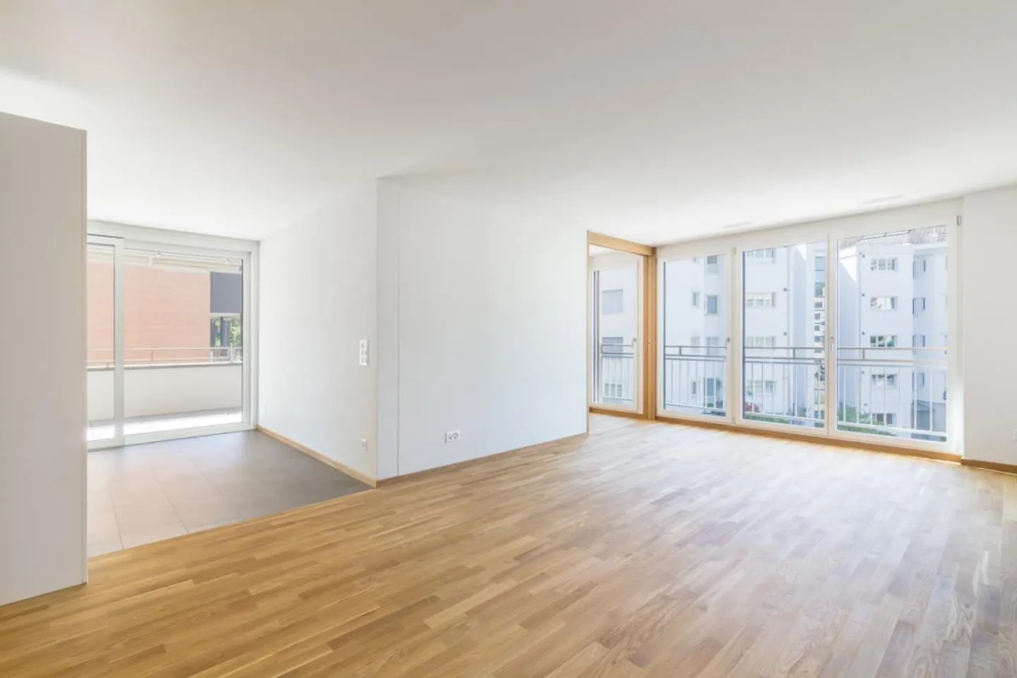 Appartamento moderno al piano terra a Kriens - Foto 3 di 9