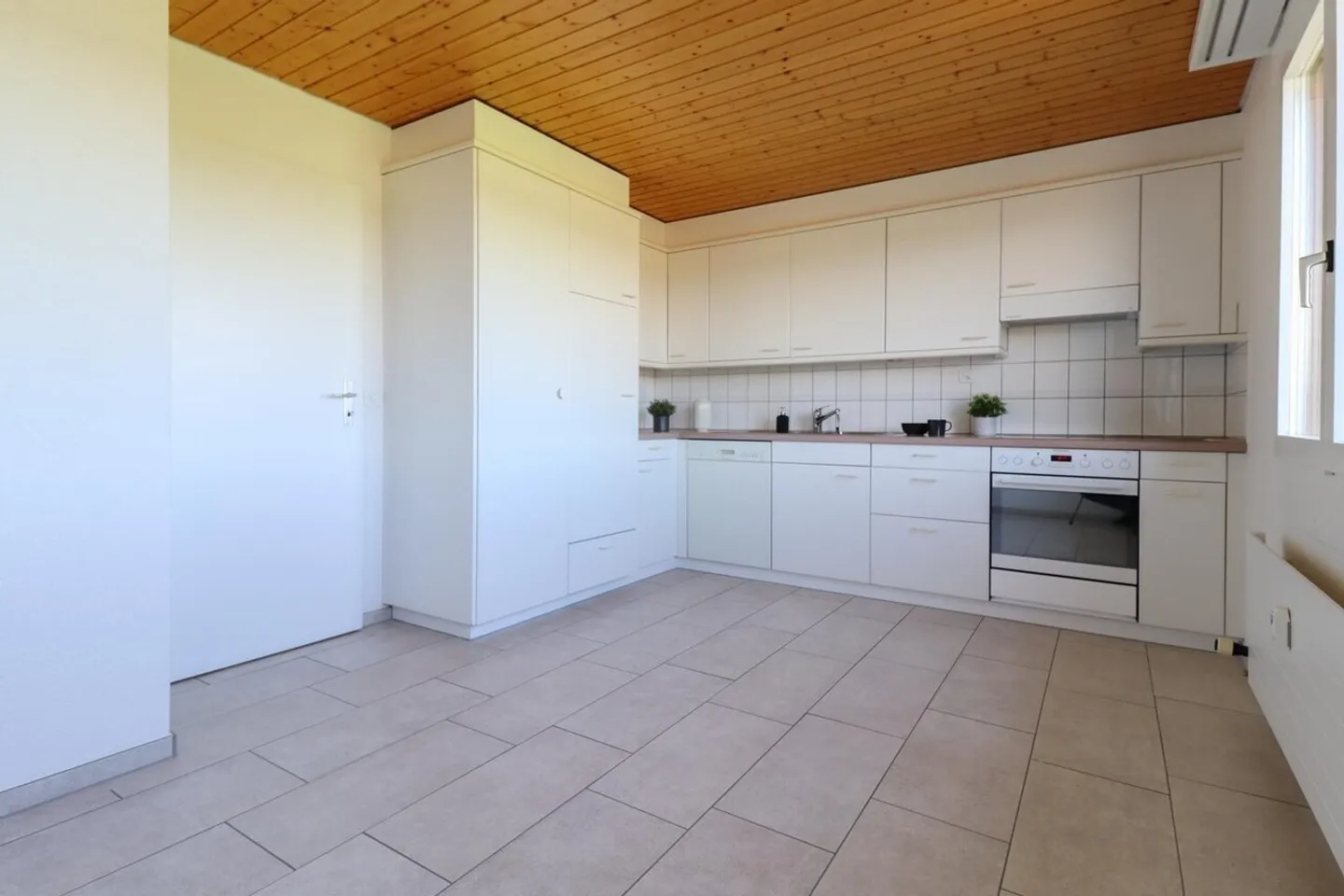 Ottimo appartamento di 4.5 locali al 2° piano - Foto 2 di 10
