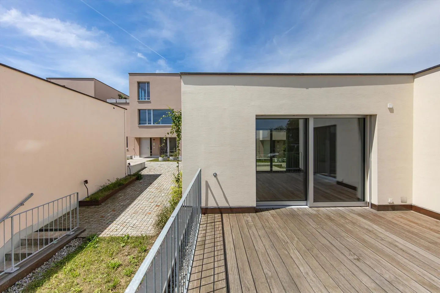 Living close to nature, living modern – 5.5-room single-family house in Sins - Photo 4 of 4